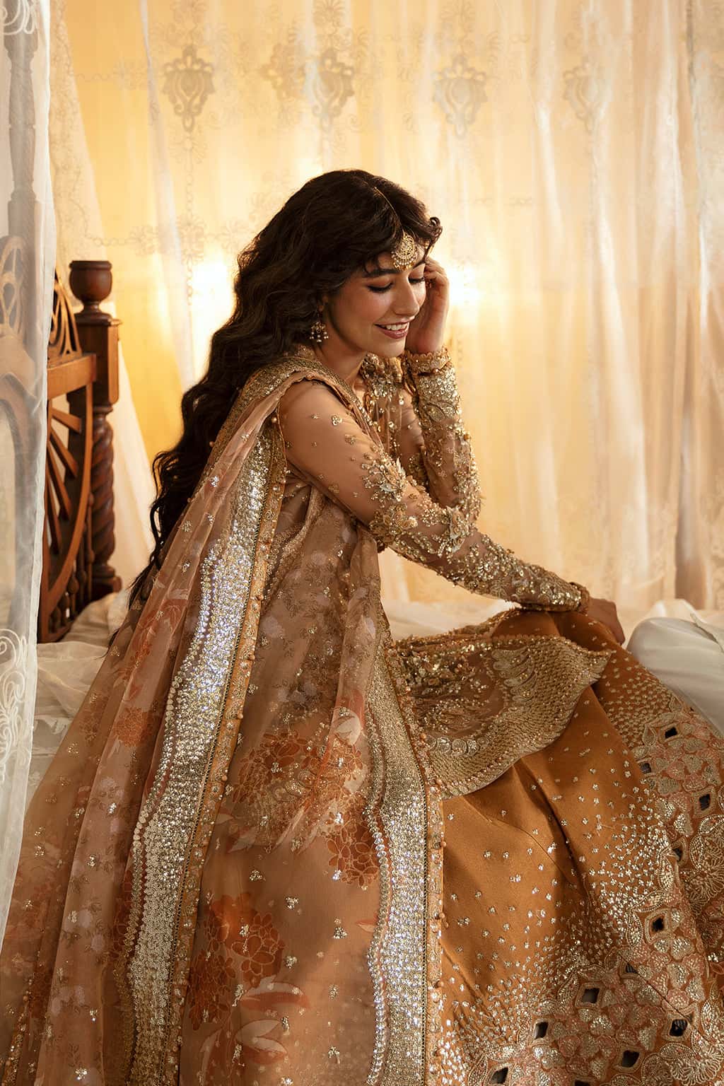 Nooray by Afrozeh